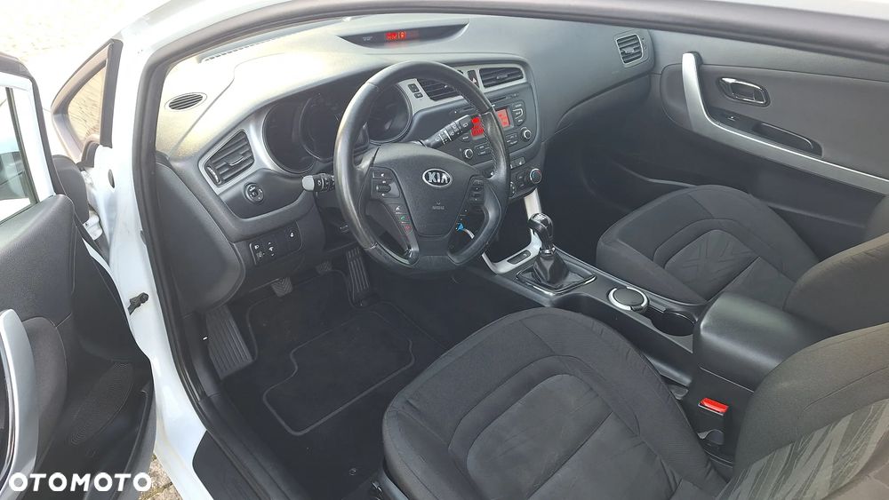 Kia ProCeed 1.6 GDI Edition 7 - 12