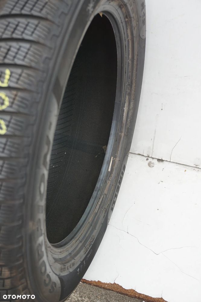 255 55 19 111V Pirelli Winter 8mm 18r - 7