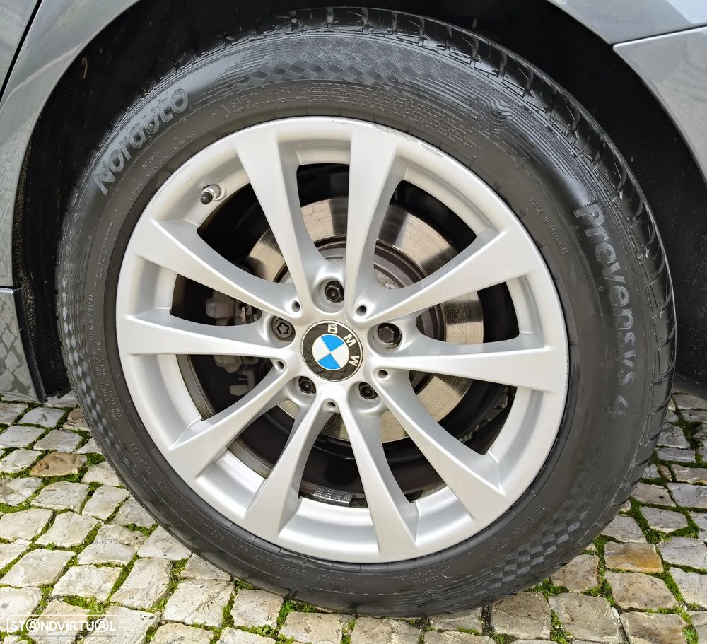 BMW 320 d Advantage Auto - 5
