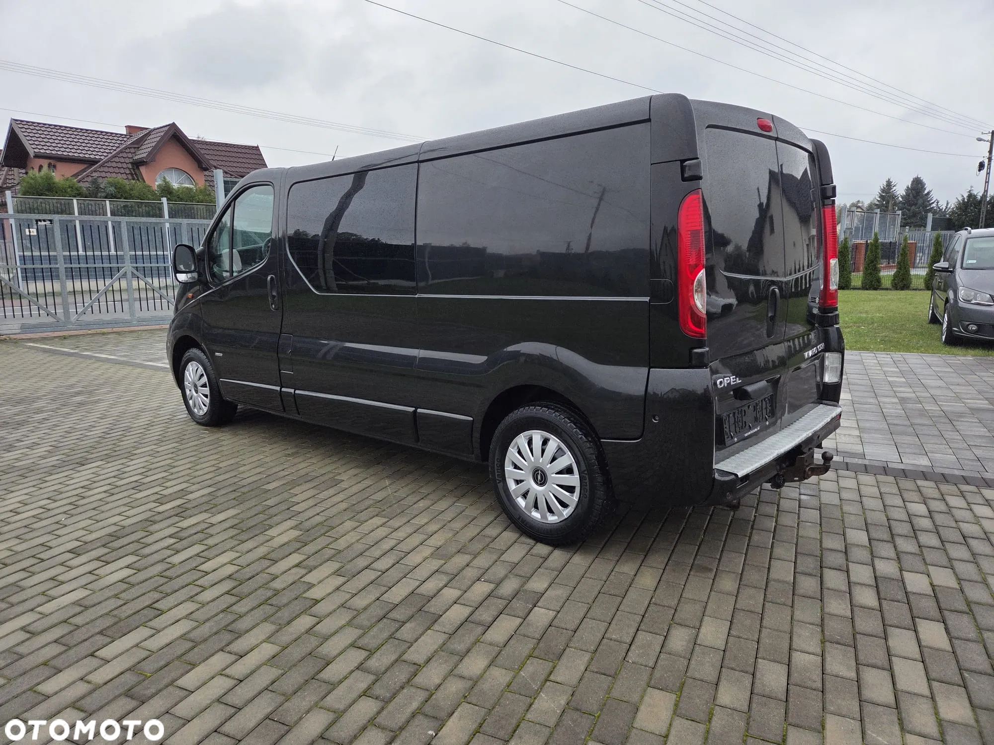 Opel VIVARO LONG KLIMA TEMPOMAT ORYGINAŁ DUBEL KABINA BRYGADÓWKA ZADBANY FULL OPCJA DOPOSAŻÓNY NA MAXA - 5