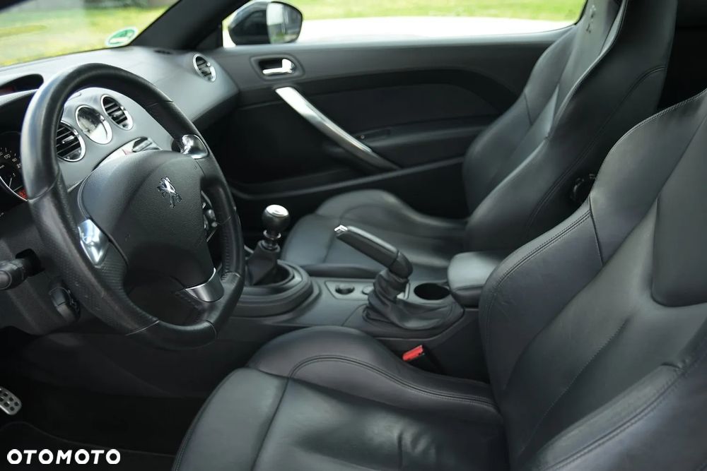 Peugeot RCZ 2.0 HDi - 23