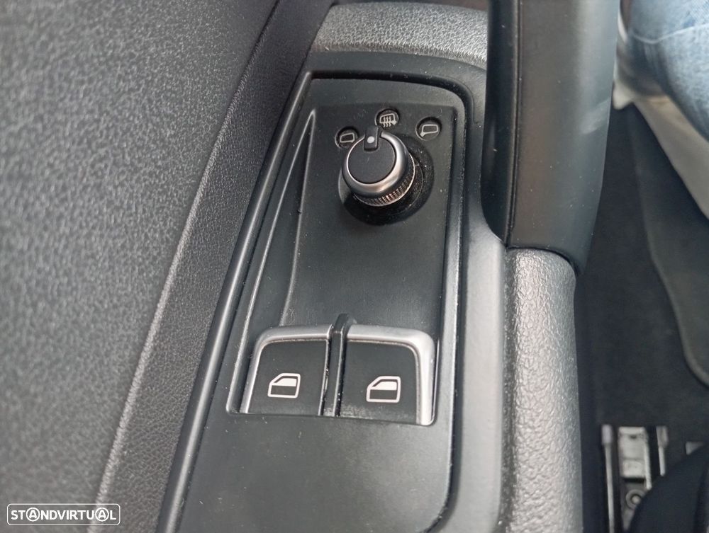 Audi A1 1.0 TFSI ultra - 11