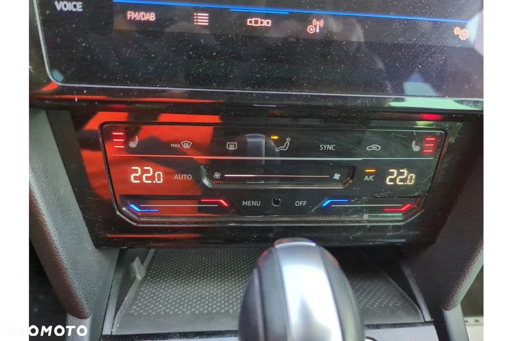 Volkswagen Passat Variant - 9