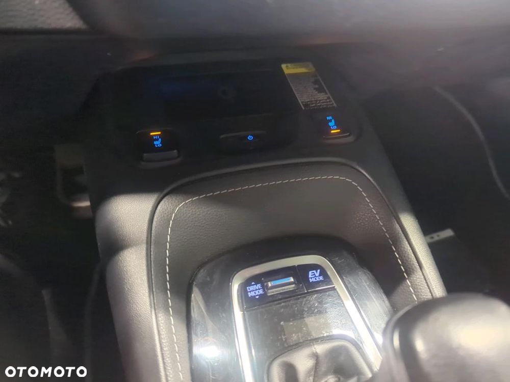 Toyota Corolla 2.0 Hybrid Executive - 5