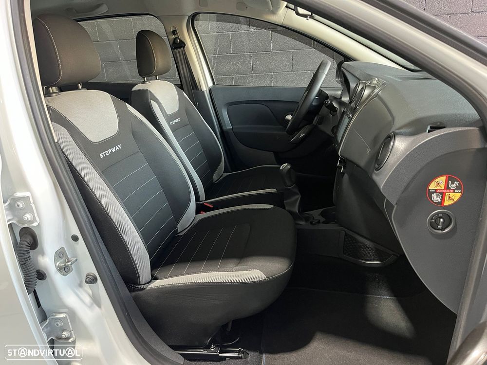 Dacia Sandero Stepway TCe 90 Ambiance - 11