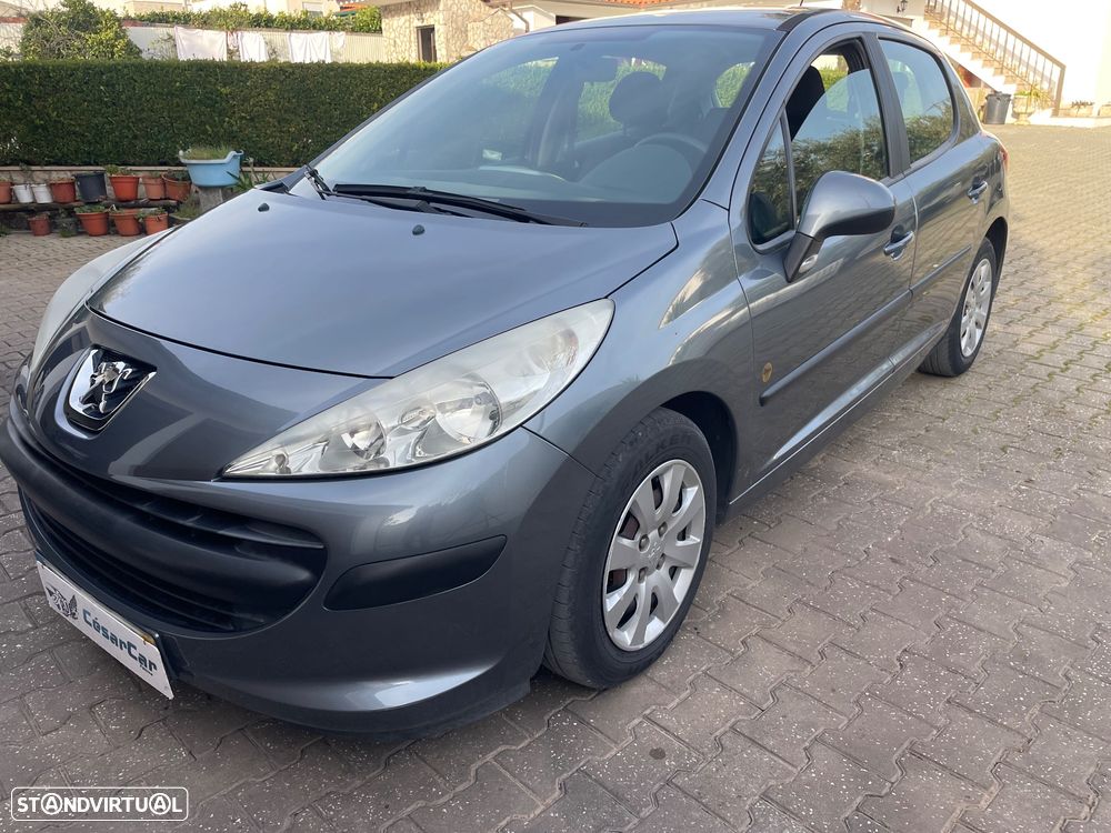 Peugeot 207 1.4 16V Trendy - 6