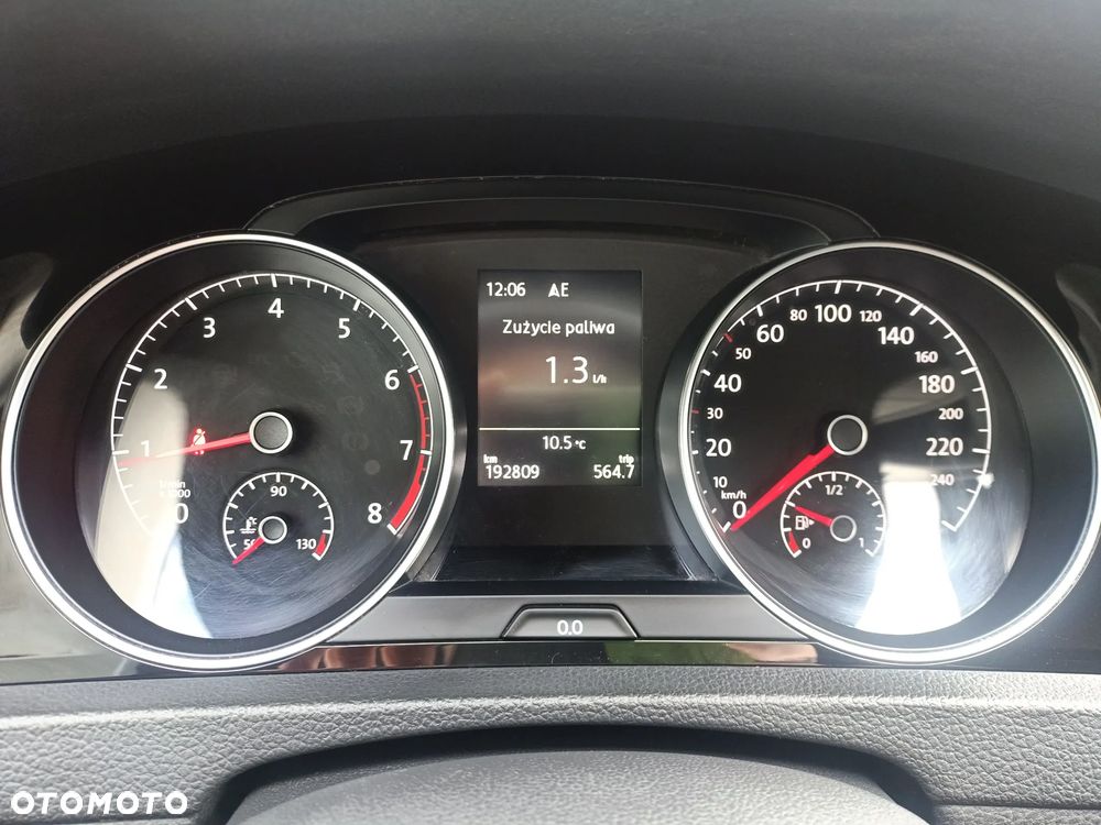Volkswagen Golf 1.4 TSI BMT Highline - 12