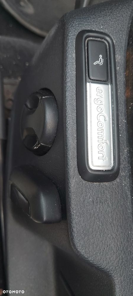 Volkswagen Passat 2.0 TDI 4Mot Elegance DSG - 13