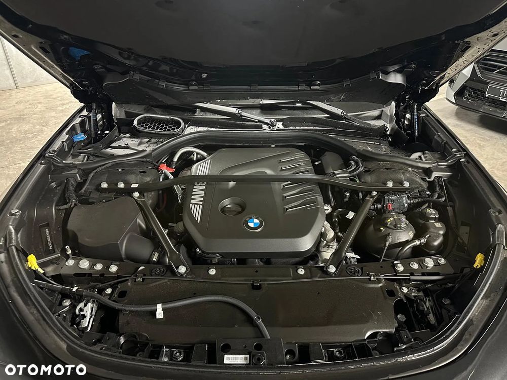 BMW Seria 7 - 35