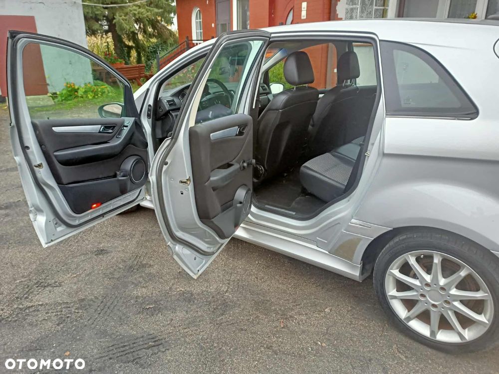 Mercedes-Benz Klasa B - 20