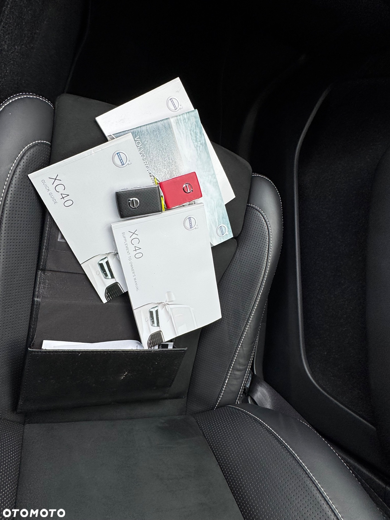 Volvo XC 40 T5 AWD Geartronic R-Design - 35