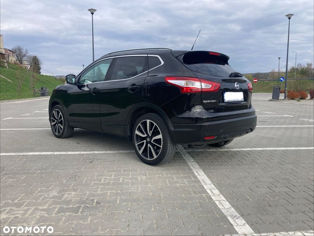 Nissan Qashqai 1.6 DIG-T Tekna+ - 6