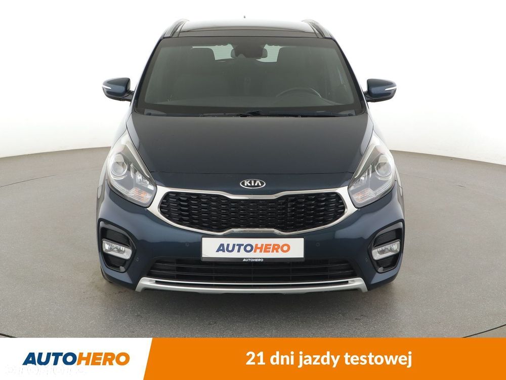 Kia Carens - 9