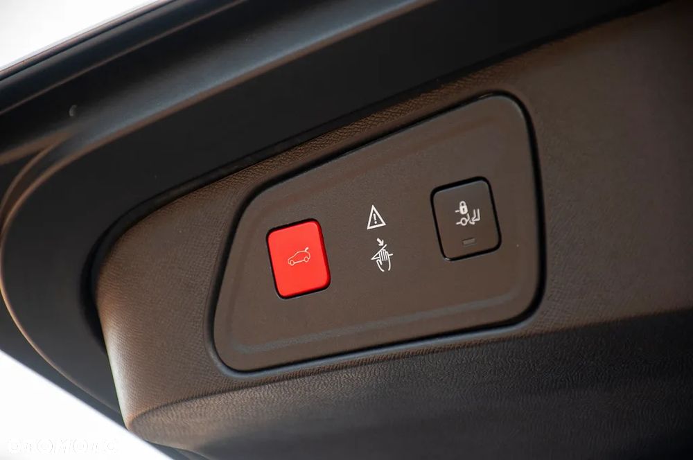 Peugeot 3008 PureTech 130 Stop & Start EAT6 Allure - 19