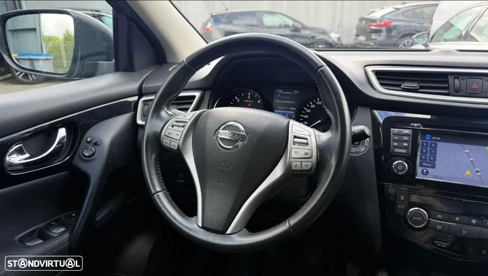 Nissan Qashqai 1.5 dCi N-Connecta 18 - 15