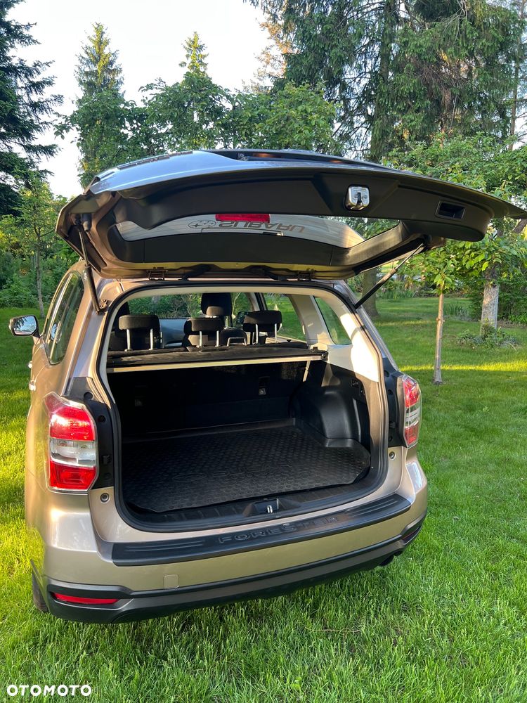 Subaru Forester 2.0i Exclusive - 9