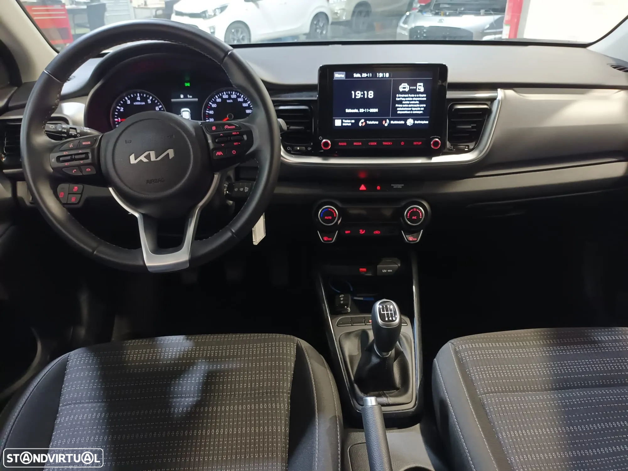 Kia Stonic 1.0 T-GDI Drive - 9