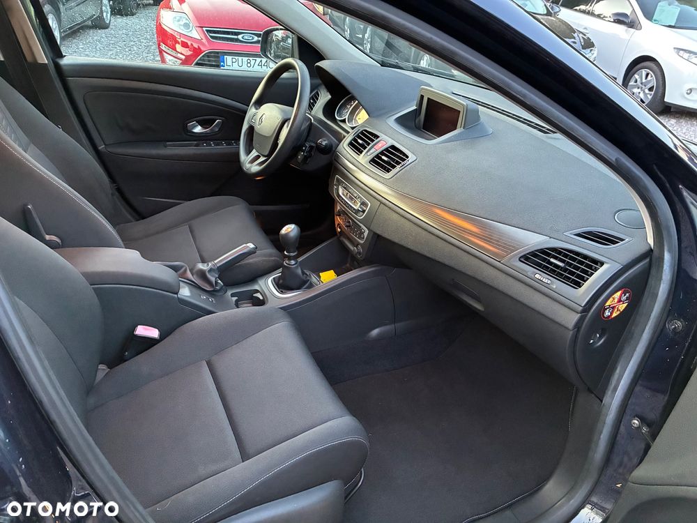 Renault Megane 1.6 16V 110 Expression - 11