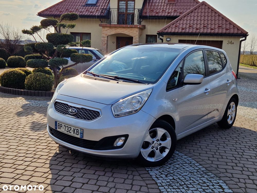 Kia Venga 1.6 CRDi 128 Dream-Team Edition - 1