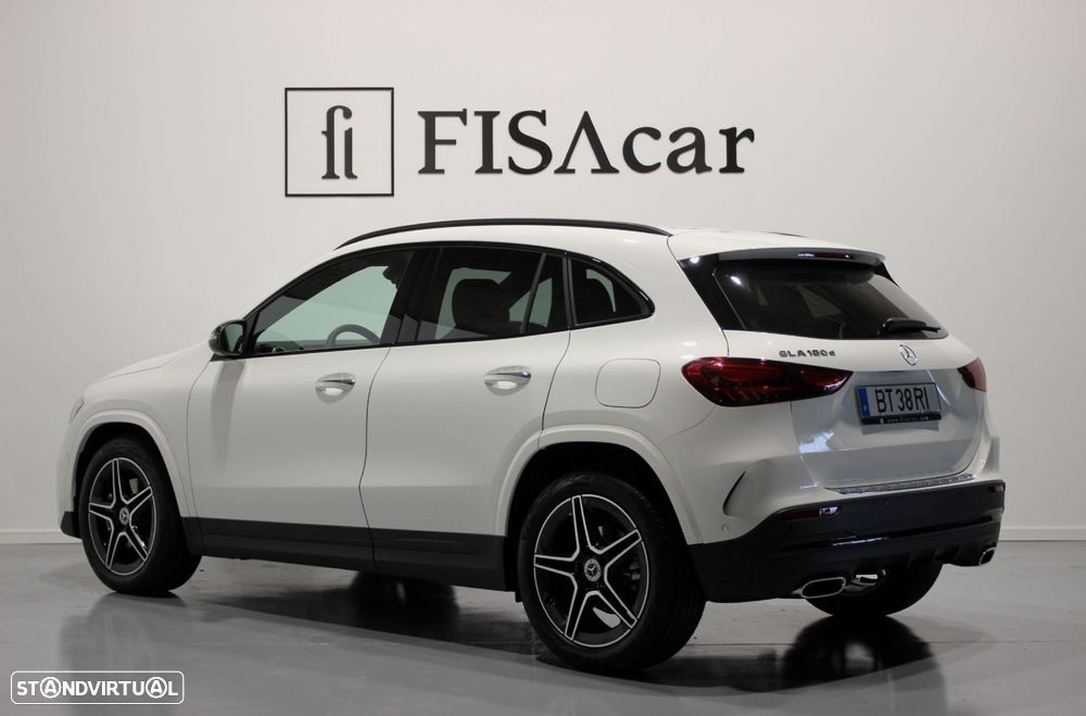 Mercedes-Benz GLA 180 d AMG Line - 9