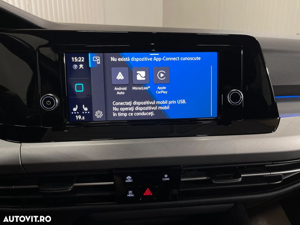 Volkswagen Golf 1.5 TSI ACT DSG Life - 18