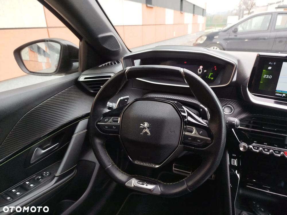 Peugeot 208 PureTech 100 EAT8 GT Pack - 12