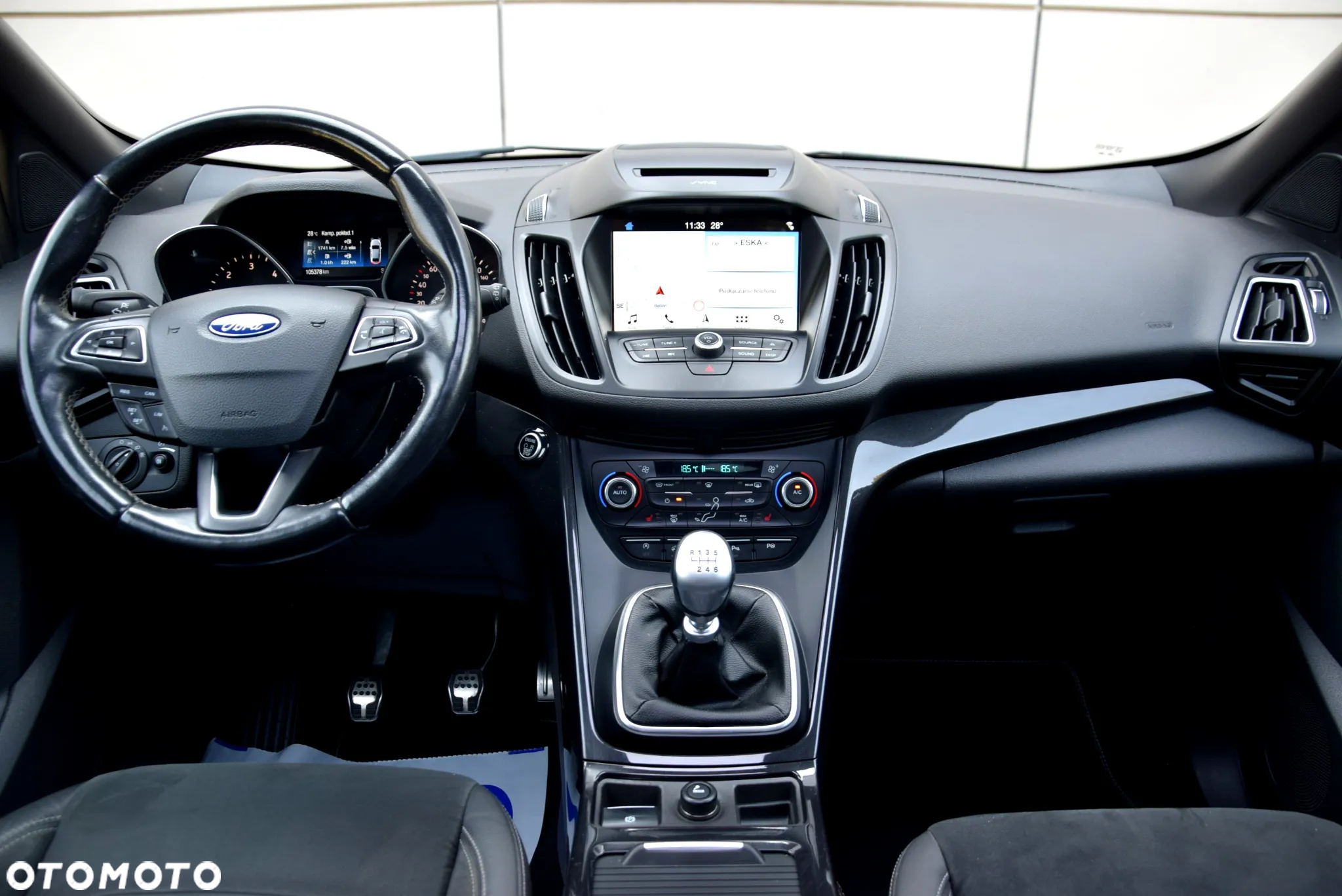 Ford Kuga 2.0 TDCi AWD ST-Line - 23