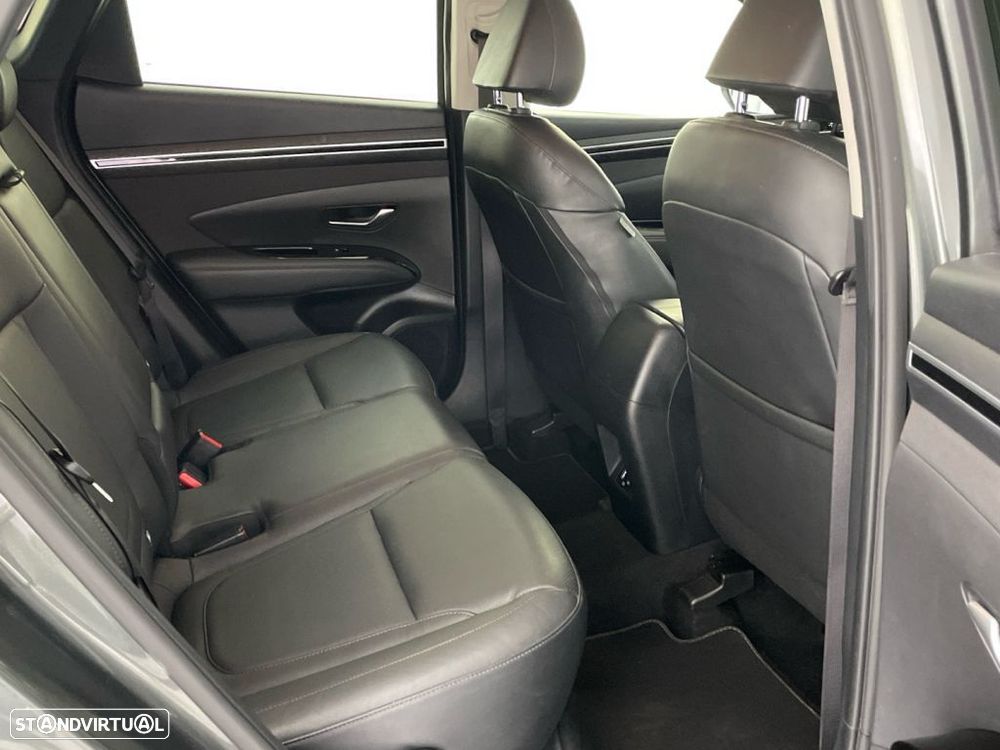 Hyundai Tucson 1.6 CRDi Vanguard DCT - 22