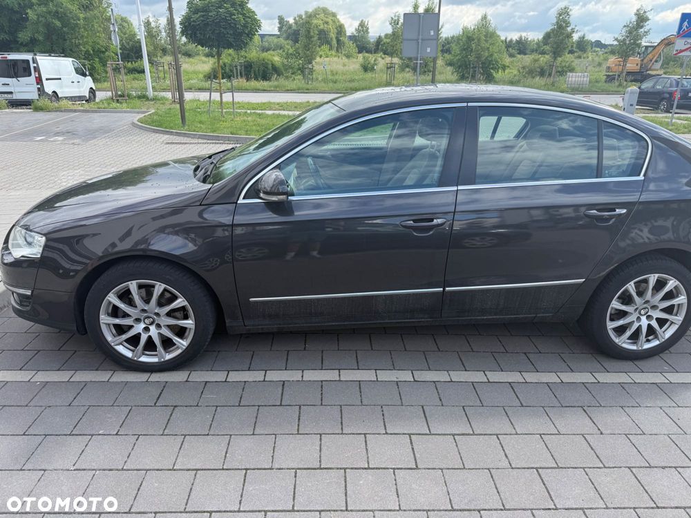 Volkswagen Passat - 7