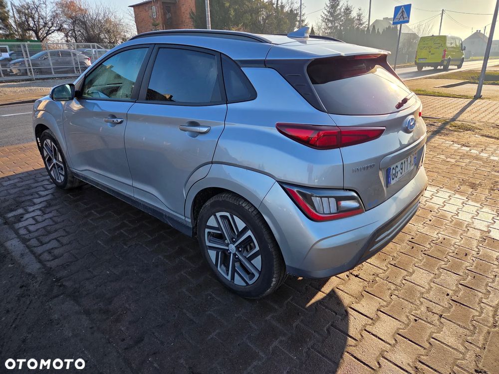 Hyundai Kona Business - 10