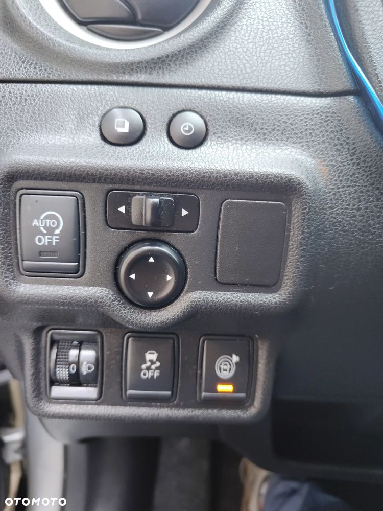 Nissan Note 1.2 DIG-S Tekna EU6 - 13