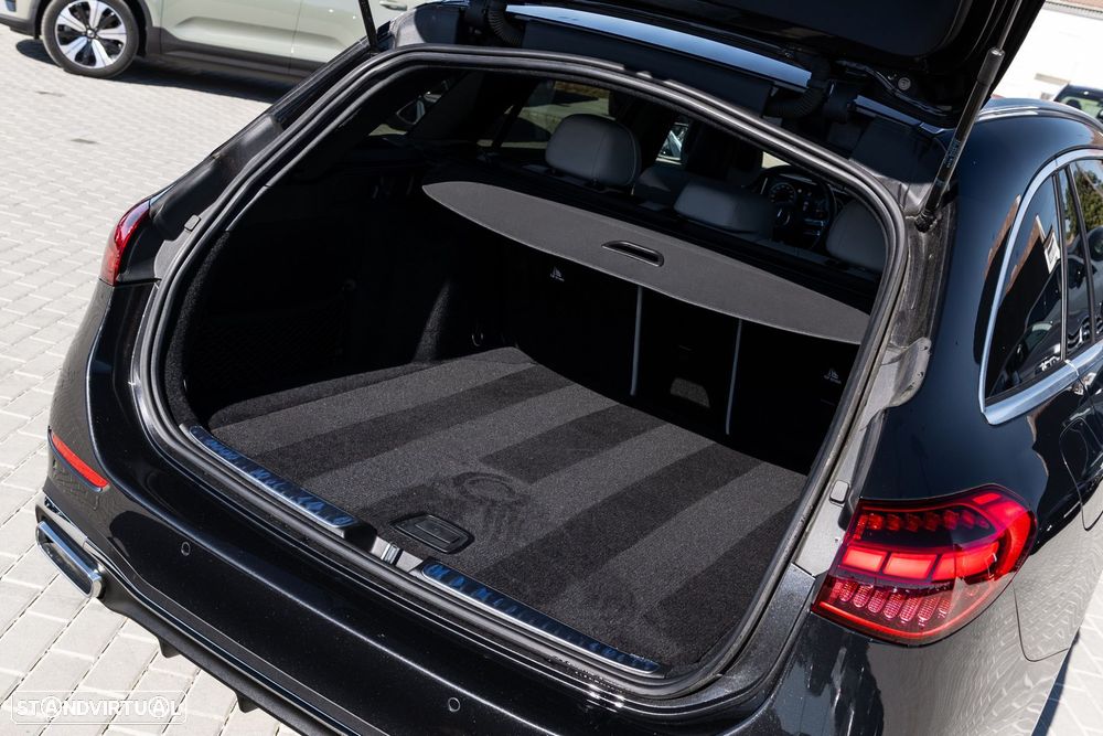 Mercedes-Benz C 300 d AMG Line - 11