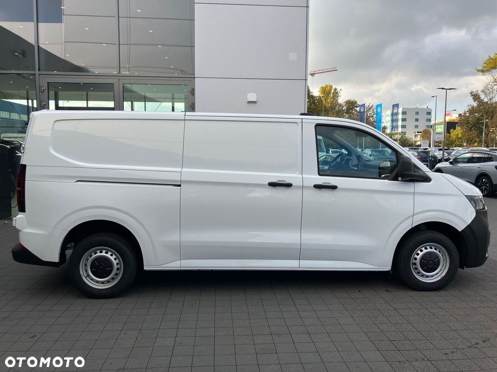 Volkswagen Transporter Transporter Furgon silnik: 2,0 l TDI 150 KM / skrzynia biegów: 8-biegowa automatyczna rozstaw osi: 3500 mm - 13