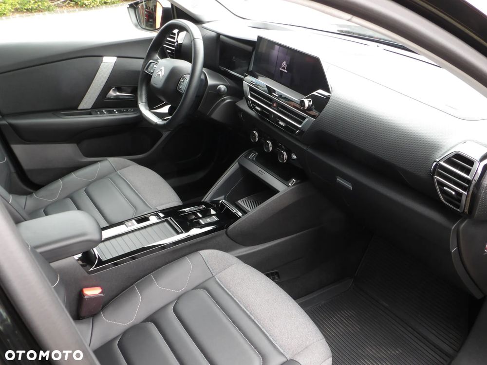 Citroën C4X EV156 54kWh Max - 11