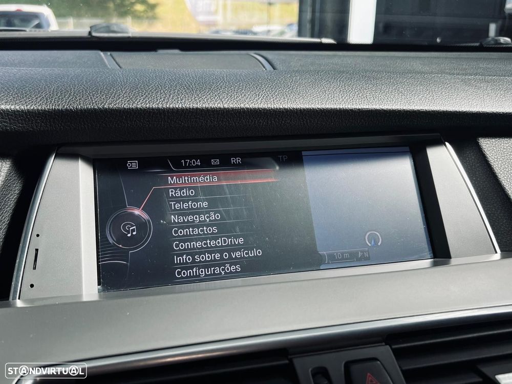 BMW 520 Gran Turismo d Pack M - 27