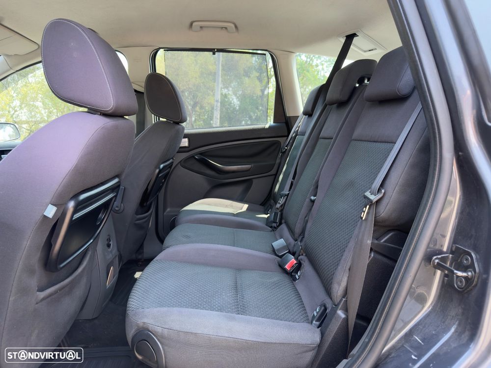 Ford C-Max 1.6 TDCi Titanium - 9
