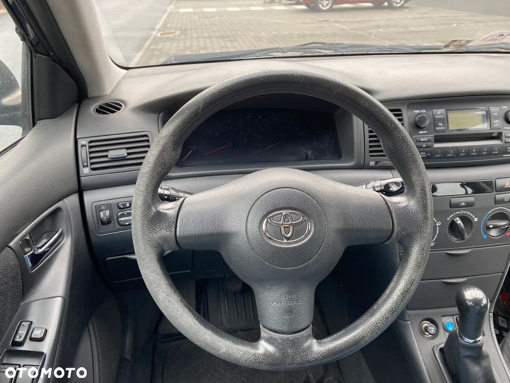 Toyota Corolla 1.4 D-4D Luna - 2