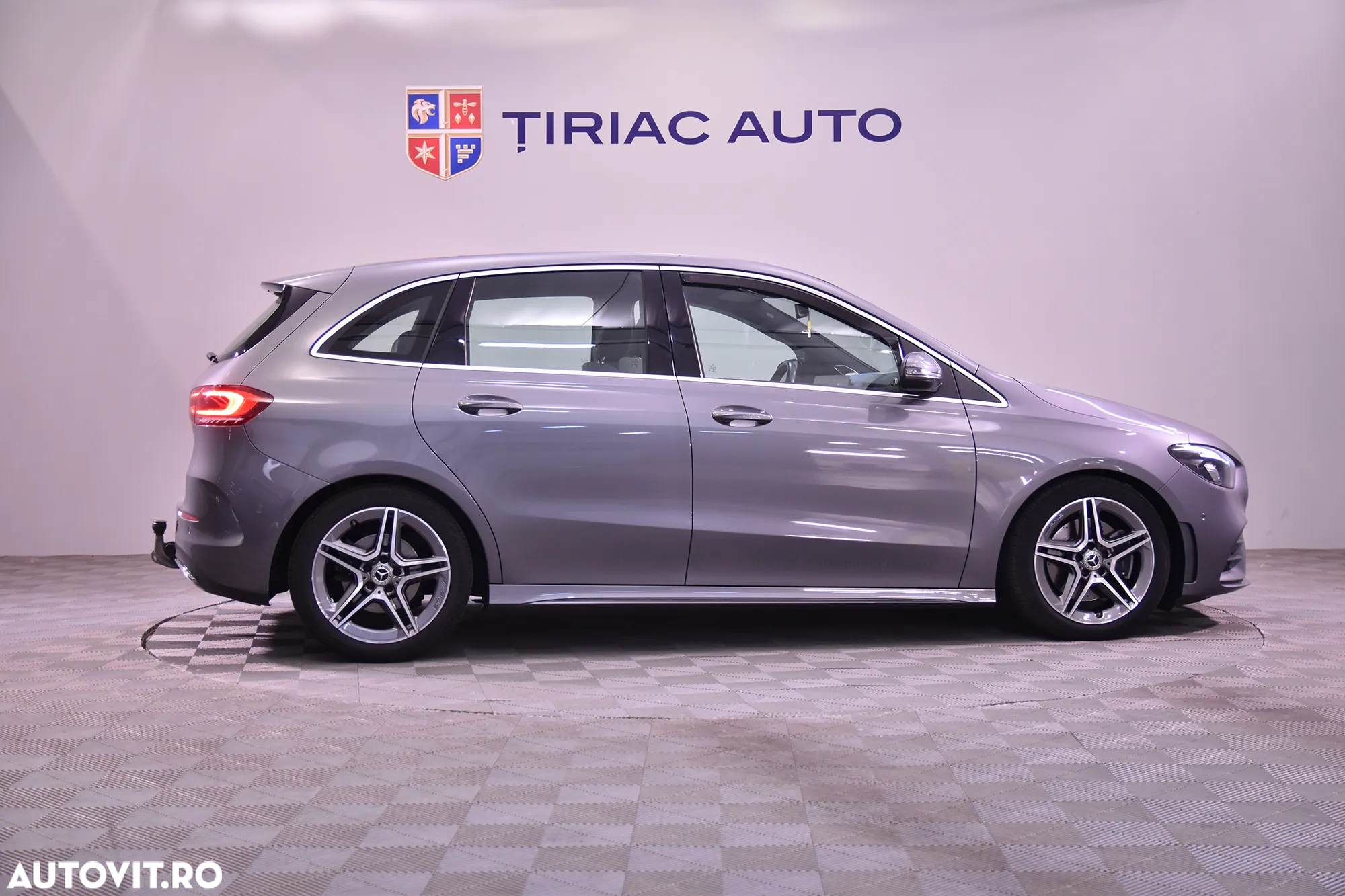 Mercedes-Benz B 220 d 8G-DCT - 6