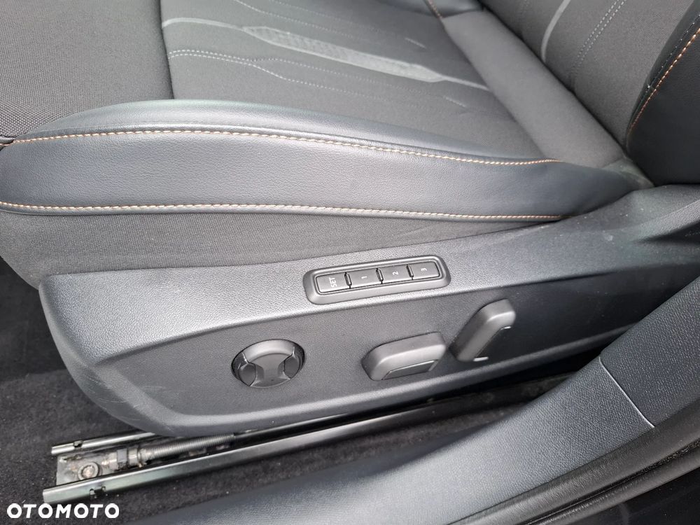 Cupra Formentor 1.5 TSI DSG - 11