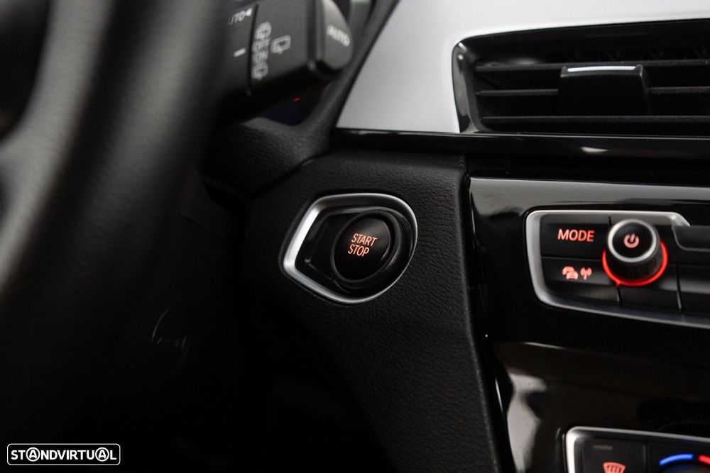 BMW X1 25 e xDrive Corporate Edition - 21