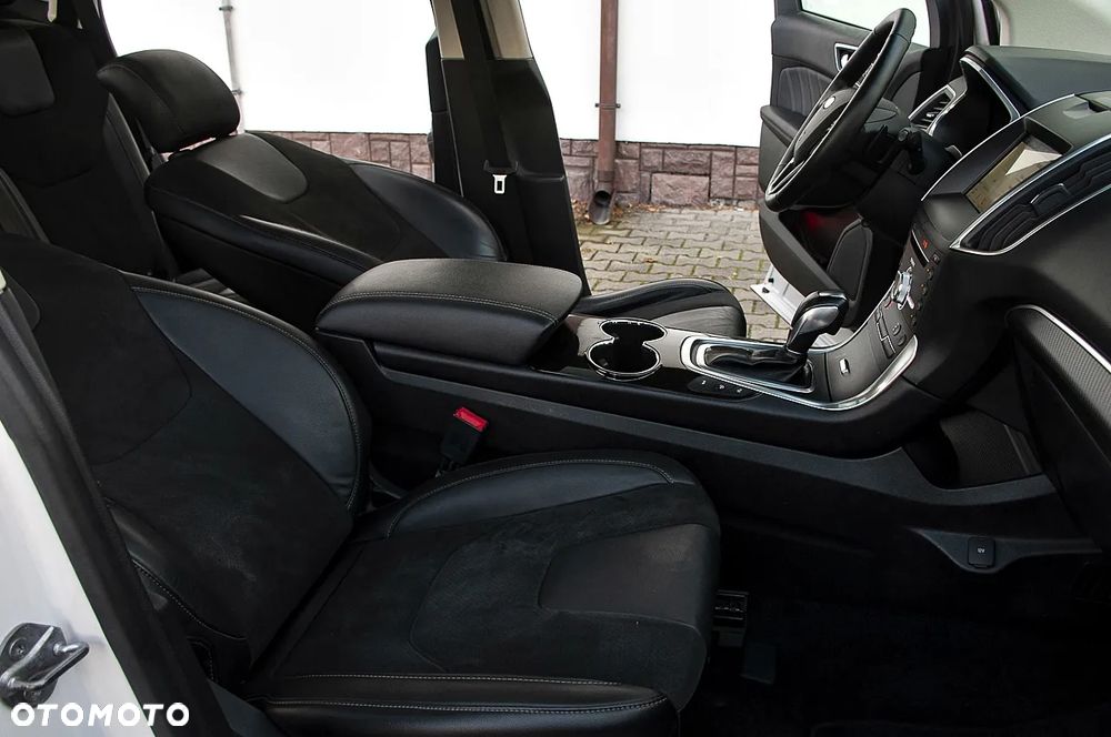 Ford Edge 2.0 TDCi Bi-Turbo 4x4 Sport - 25