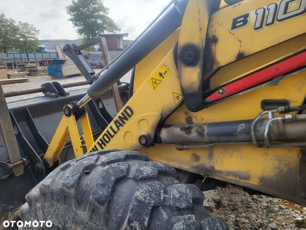 New Holland B110B 4X4 - 38