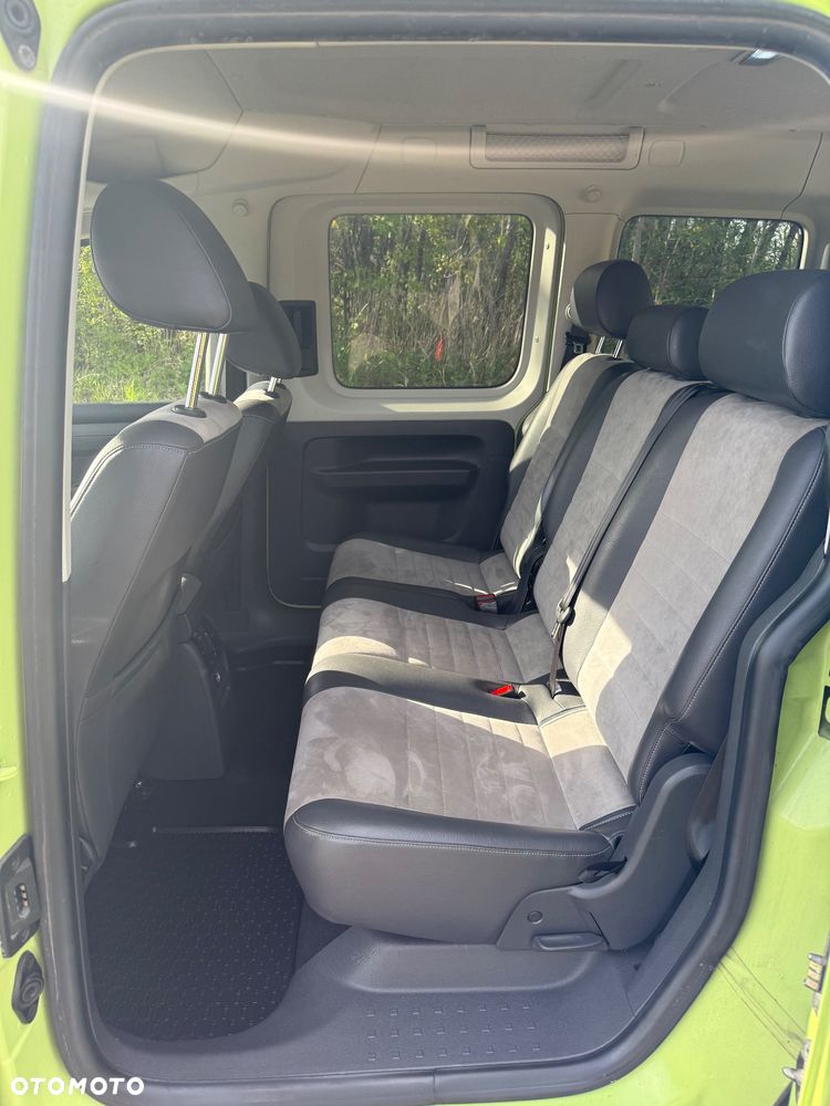 Volkswagen Caddy - 23