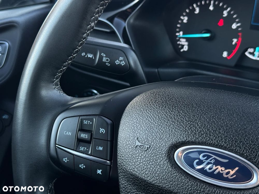 Ford Fiesta 1.0 EcoBoost Connected ASS - 29