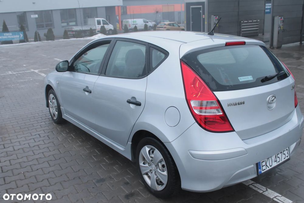 Hyundai i30 i30cw 1.4 blue Comfort - 3