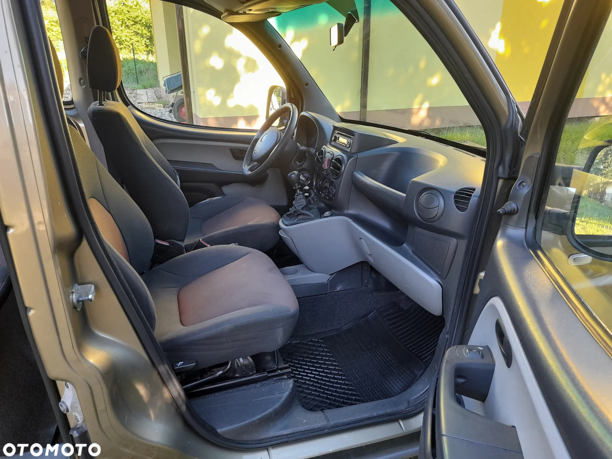 Fiat Doblo II 1.4 8V Active - 7