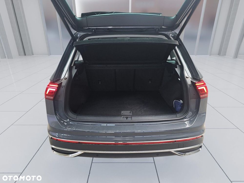 Volkswagen Tiguan 2.0 TDI SCR 4Mot Elegance DSG - 18