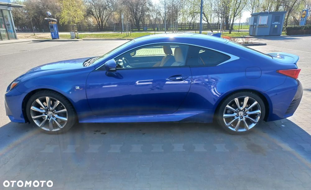 Lexus RC 200t / 300 F Sport - 8
