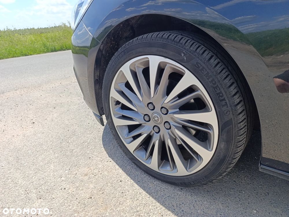 Opel Astra 1.6 BiTurbo D (CDTI) Start/Stop Innovation - 21