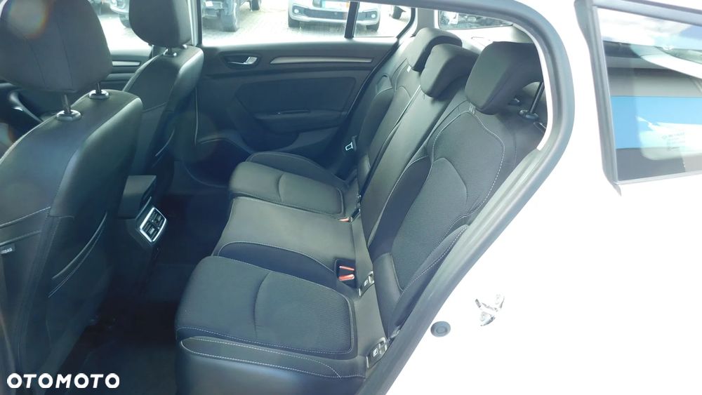 Renault Megane 1.5 Blue dCi Intens - 20